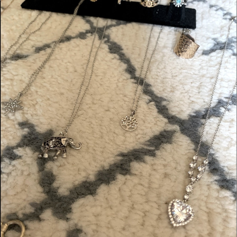 Jewelry - Picture 7 of 8